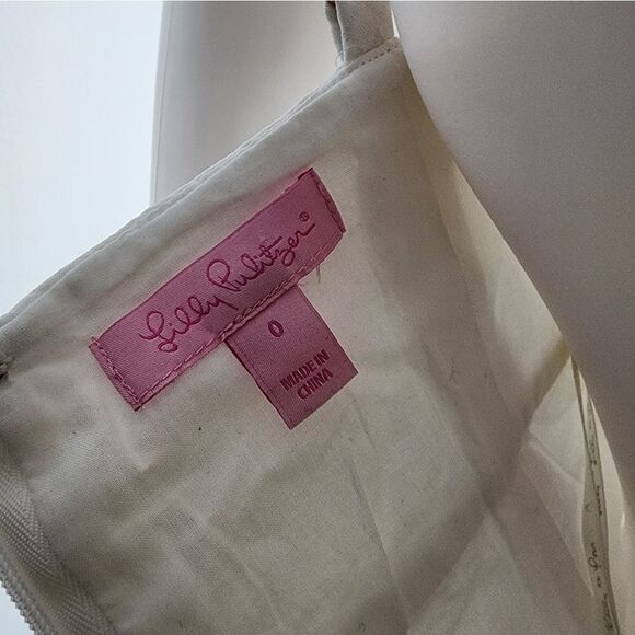 Lilly Pulitzer - Picture 7 of 9